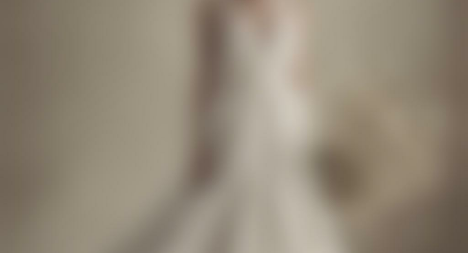 Lustrous Love: Embracing the Elegance of Linen Wedding Dresses