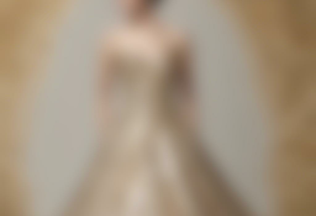 Sparkle & Shine: The Trend of Glitter Wedding Dresses